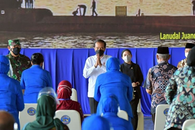 Bertemu Keluarga Korban KRI Nanggala 402, Ini Janji Presiden Jokowi