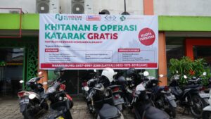 NU Care Gelar Khitanan dan Operasi Katarak Gratis Hasil Donasi Konsumen Alfamart