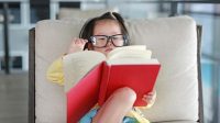 15 Rekomendasi Buku yang Cocok Dibaca Anak Sebelum Beranjak Remaja