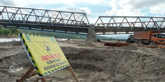 Anggarkan 300 M, Pemerintah Perbaiki 10 Jembatan Terdampak Badai Seroja di NTT