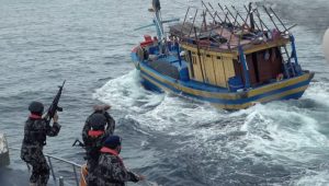 KKP Tangkap Enam Kapal Ikan Ilegal Berbendera Vietnam di Laut Natuna