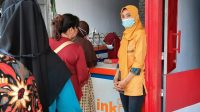 Kisah Sukses Agen BRILink dari Garasi Rumah