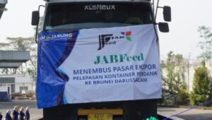 Koperasi Jatim Ekspor Pakan Ternak 52.500 kg ke Brunei Darussalam