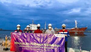 Pertamina Lakukan Penjualan Perdana Metanol Sebesar 3.000 MT