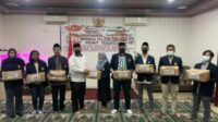 Poros Muda Indonesia Gelar Bakti untuk Negeri dengan Beri Santunan Anak Yatim dan Dhuafa – Suara-Pembaruan.com Poros Muda Indonesia Gelar Bakti untuk Negeri dengan Beri Santunan Anak Yatim dan Dhuafa – Suara-Pembaruan.com