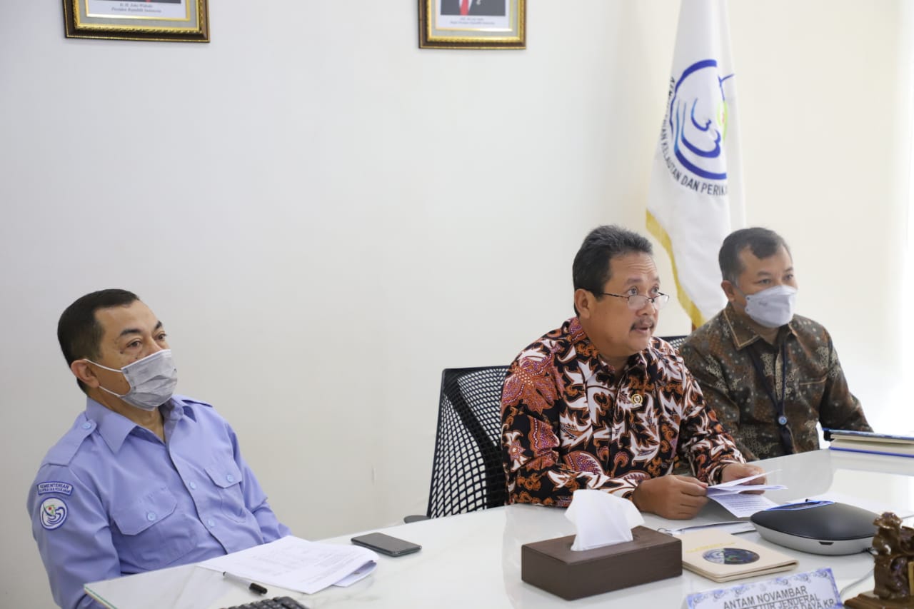 Strategi Jitu Menteri Trenggono Berantas Illegal-Fishing