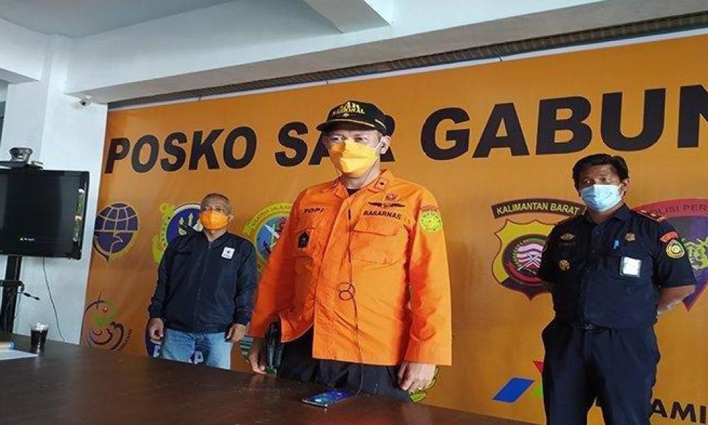 SAR Pontianak Sebut Ada Penambahan Kapal dan Jumlah Korban Selamat SAR Pontianak Sebut Ada Penambahan Kapal dan Jumlah Korban Selamat