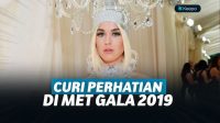 Penampilan 8 Selebriti Ini Curi Perhatian di Met Gala