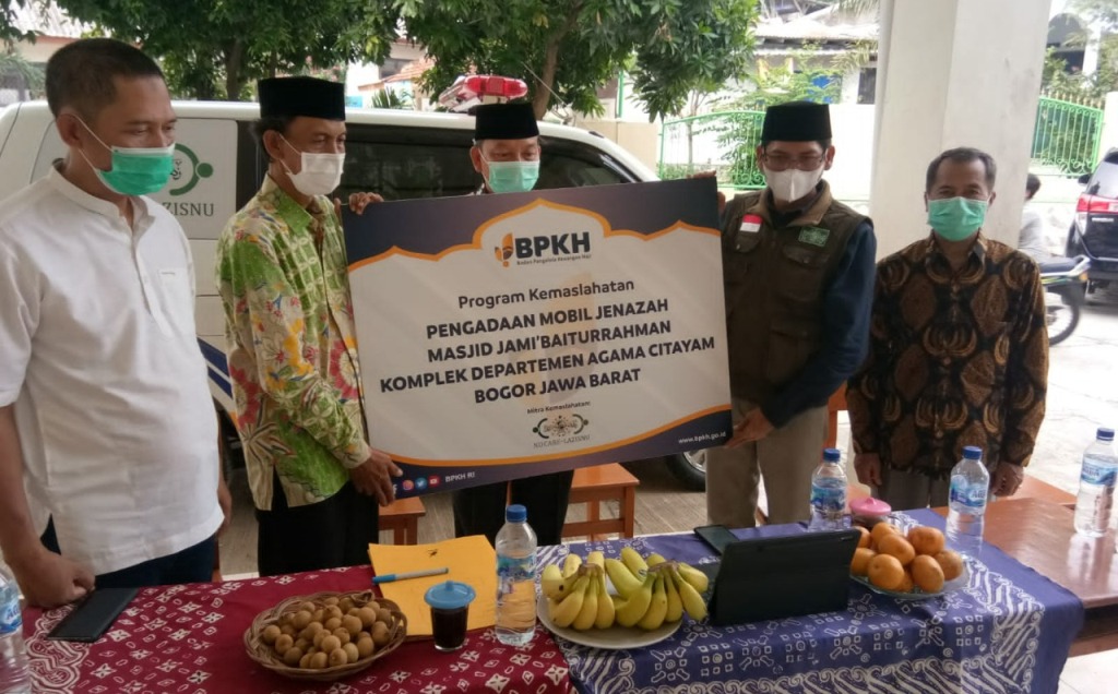 Bantuan BPKH, Serahkan 2 Mobil Ambulance dan 1 Mobil Jenazah Melalui NU Care Lazisnu