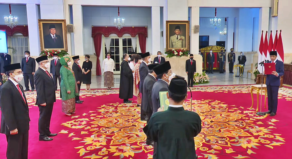 Jokowi Resmi Tugaskan 17 Dubes RI di Negara Sahabat – Majalah Time.com