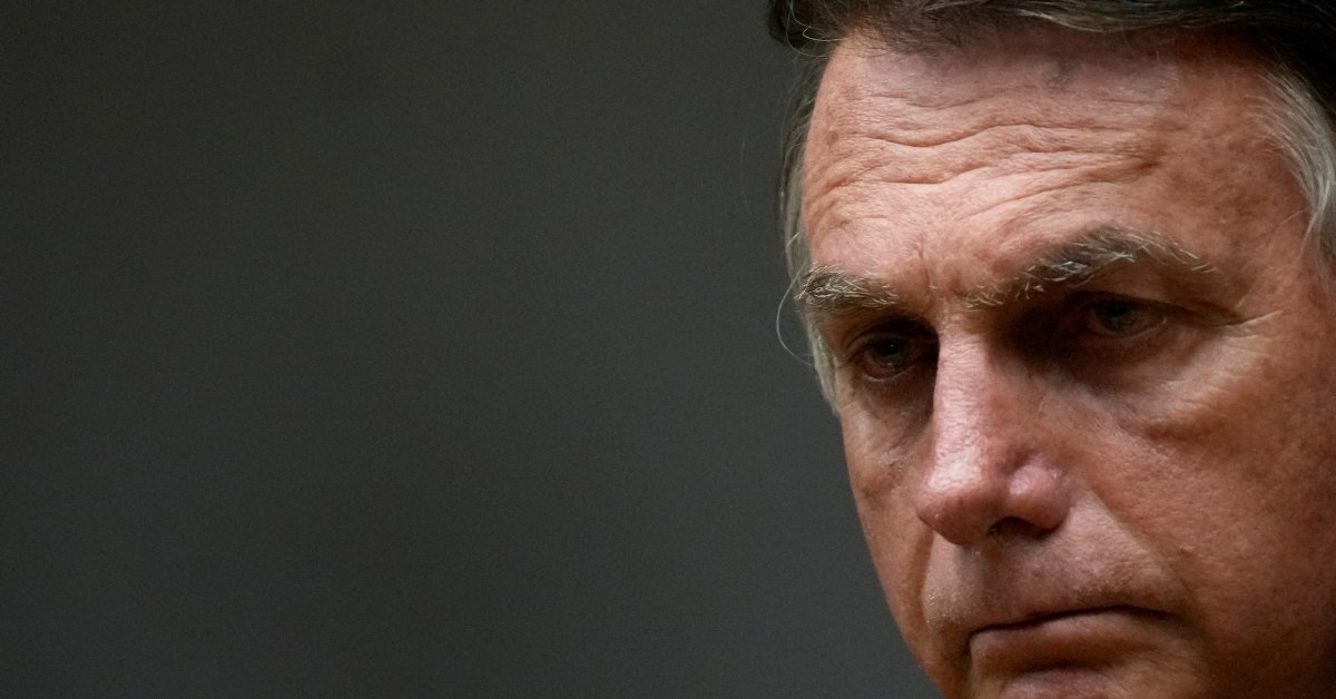 Video Facebook Yanks Jair Bolsonaro Mengklaim Vaksin COVID-19 Menyebabkan AIDS – Majalah Time.com