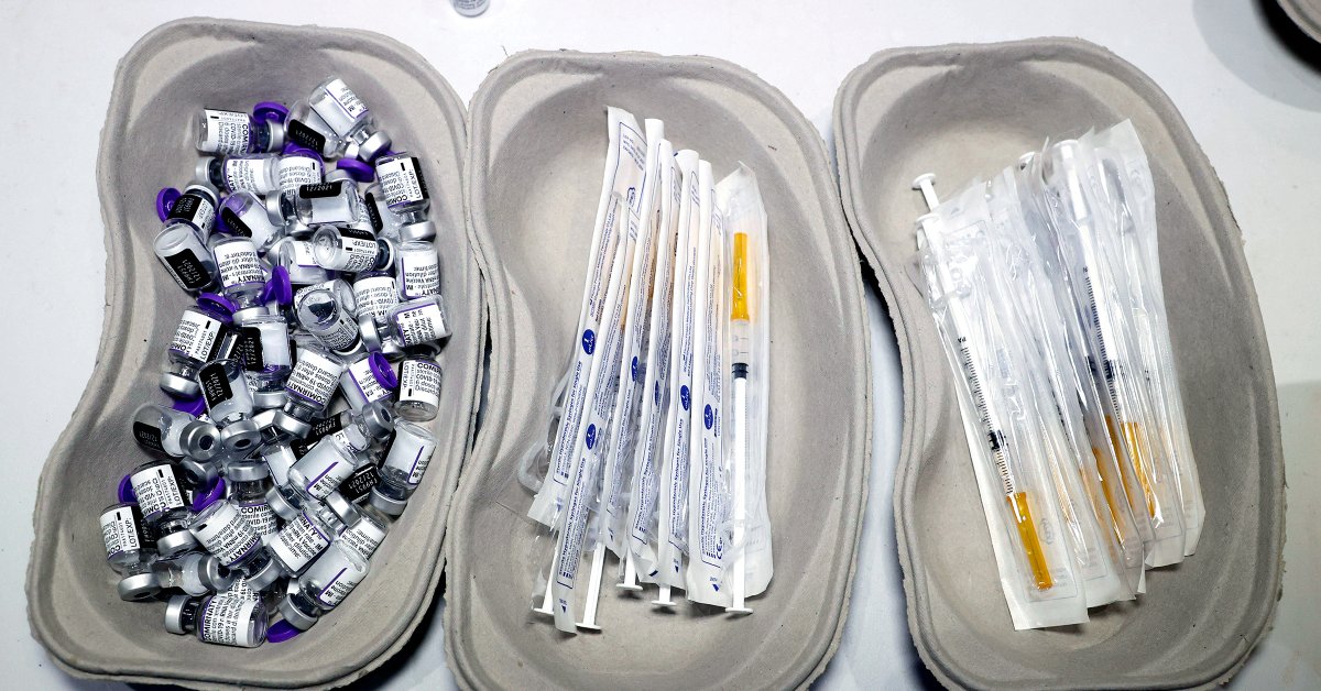 Inilah yang Dilakukan Pembuat Vaksin COVID-19 untuk Melawan Omicron – Majalah Time.com