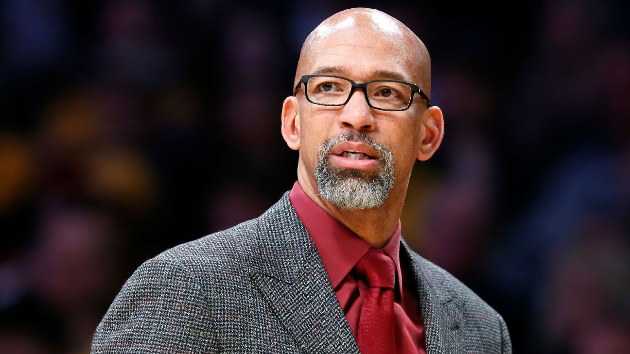 Pelatih Phoenix Suns Monty Williams mengatakan tuduhan Robert Sarver serius, tetapi dia akan menunggu penyelidikan NBA – Majalah Time.com Pelatih Phoenix Suns Monty Williams mengatakan tuduhan Robert Sarver serius, tetapi dia akan menunggu penyelidikan NBA – Majalah Time.com