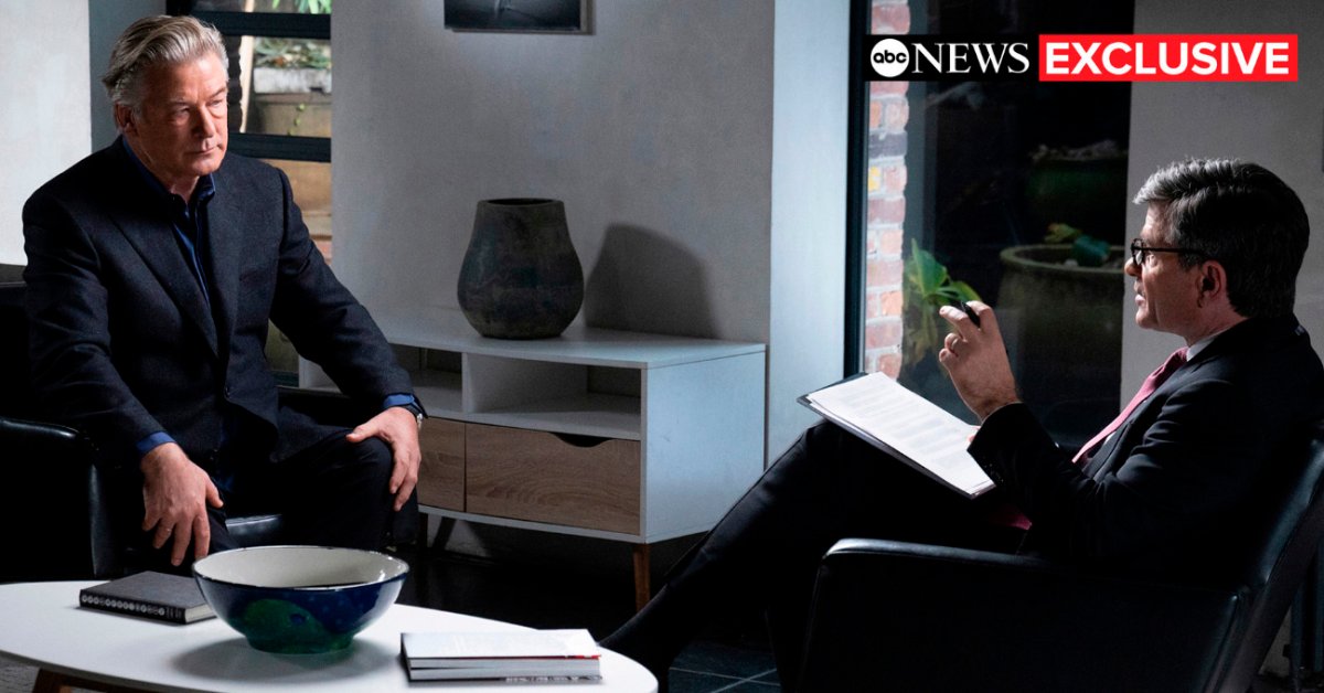 Alec Baldwin Mengatakan ‘Seseorang Bertanggung Jawab’ atas Penembakan Karat, Tapi ‘Bukan Saya’ – Majalah Time.com