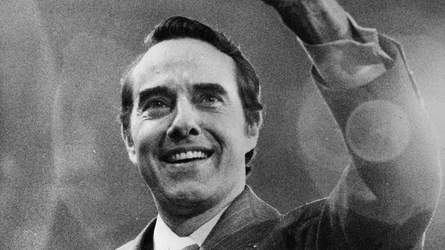 Bob Dole, Legenda Senat yang Memperjuangkan Kompromi, Meninggal di Usia 98 – Majalah Time.com