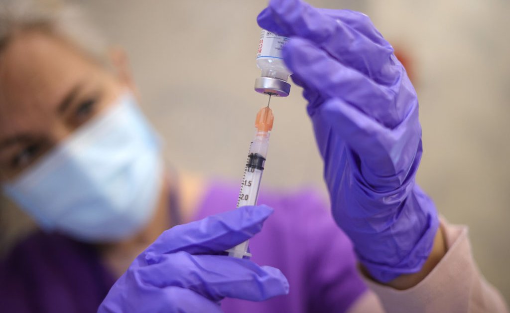 Dibandingkan Polio dan Cacar, Kampanye Vaksinasi COVID-19 Amerika Berjalan Hebat – Majalah Time.com Dibandingkan Polio dan Cacar, Kampanye Vaksinasi COVID-19 Amerika Berjalan Hebat – Majalah Time.com