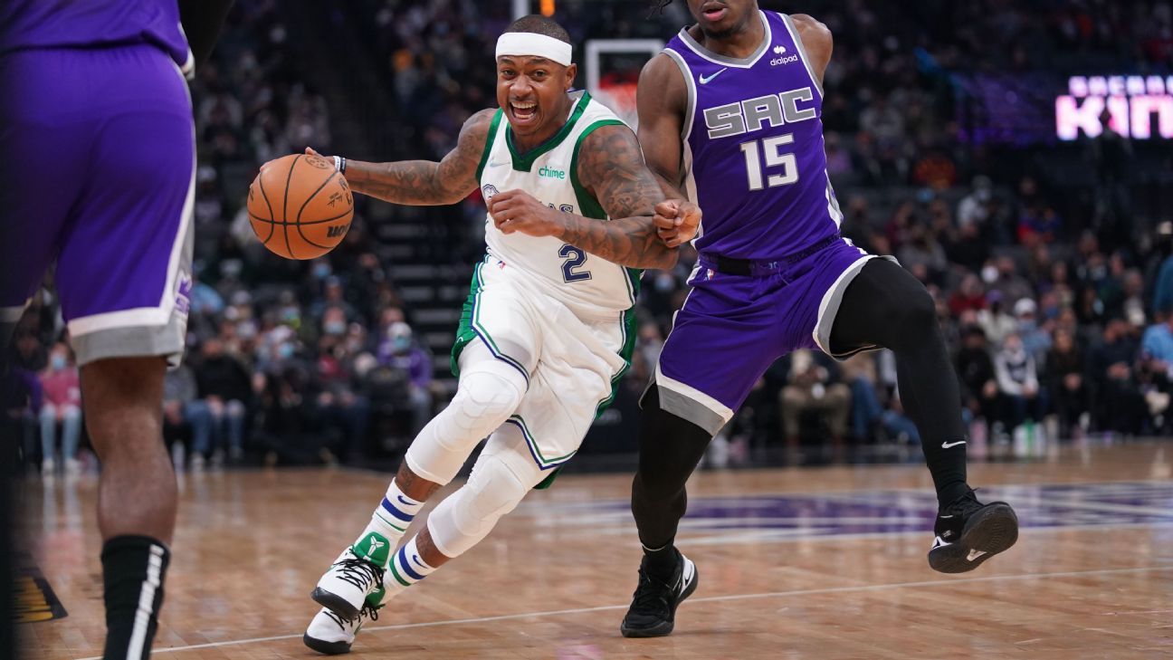 Isaiah Thomas dari Dallas Mavericks memasuki protokol kesehatan dan keselamatan NBA