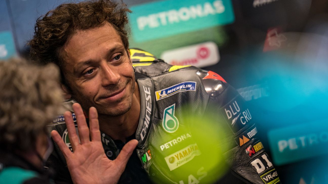 Legenda MotoGP Valentino Rossi akan membalap dengan roda empat pada 2022