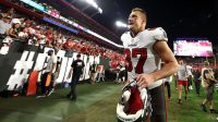 Rob Gronkowski, Chris Jones, dan pemain NFL lainnya yang menguangkan (atau gagal) dengan insentif Rob Gronkowski, Chris Jones, dan pemain NFL lainnya yang menguangkan (atau gagal) dengan insentif