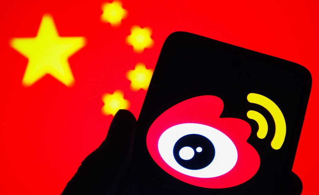 Seorang Ekonom China Menyerukan Orang Tua Membayar ‘Subsidi Bayi.’ Kemudian Dia Diblokir Dari Media Sosial