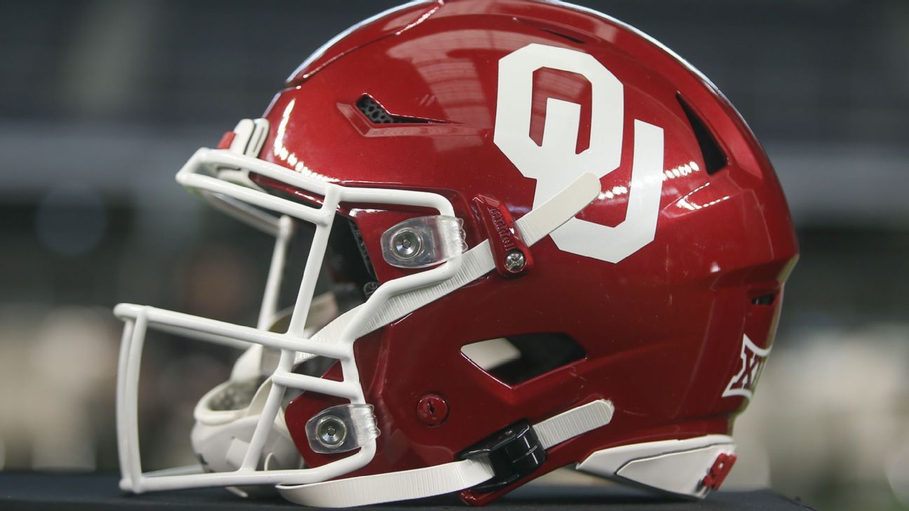 Deandre Moore Jr., WR teratas di kelas 2023, dinonaktifkan dari program sepak bola Oklahoma