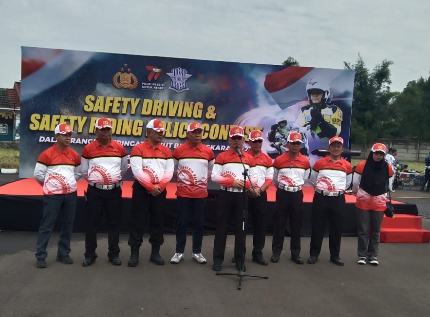 Jelang Hari Bhayangkara ke-77 Diadakan Lomba Safety Driving dan Safety Riding di Lapangan ISDC Pusdiklantas Lemdiklat Polri