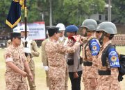 Rektor IPDN Hadi Prabowo Memimpin Upacara Pembaretan dan Pemasangan Brevet Wings Bagi Calon Praja Praja Angkatan XXXIV