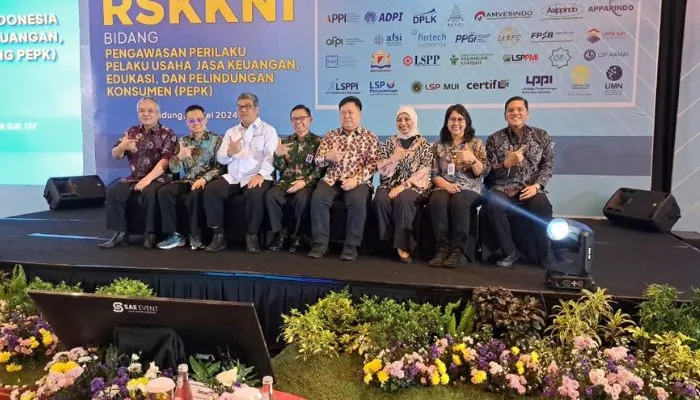 Kemnaker RI, OJK Gelar Prakonvensi RSKKNI: Membangun SDM Profesional di Sektor Keuangan