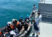 Kapal Asing Tabrak Lari Kapal Ikan Indonesia Hingga Tenggelam, Lapor Pejabat Berwenang Kapal Asing Tabrak Lari Kapal Ikan Indonesia Hingga Tenggelam, Lapor Pejabat Berwenang