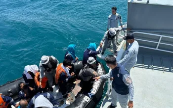Kapal Asing Tabrak Lari Kapal Ikan Indonesia Hingga Tenggelam, Lapor Pejabat Berwenang