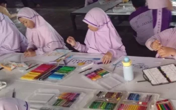 Eksperimen Sains Qurani Warnai Festival Literasi Siswa SD di Cimanggis Eksperimen Sains Qurani Warnai Festival Literasi Siswa SD di Cimanggis
